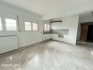 Forumland Real Estate, ημιυπόγειος χώρος