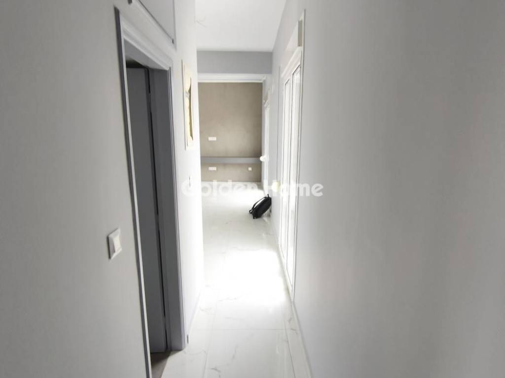 Χολ - Διάδρομος