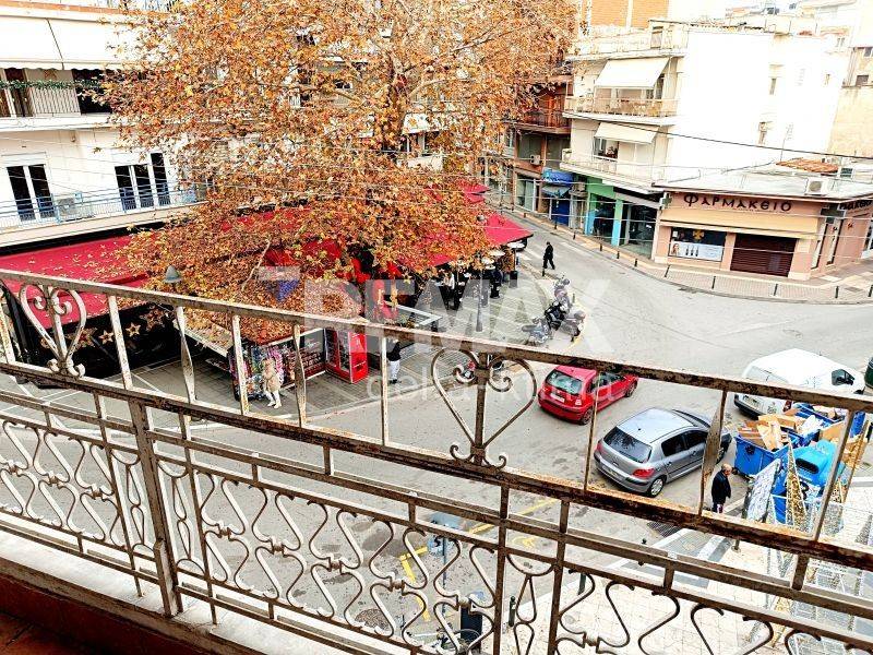 Θέα από μπαλκόνι