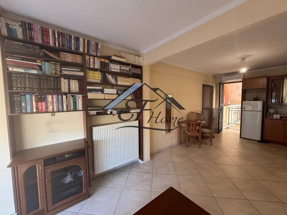 Σαλοκουζίνα