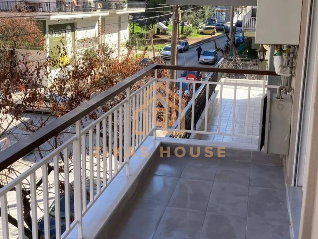 Θέα από μπαλκόνι