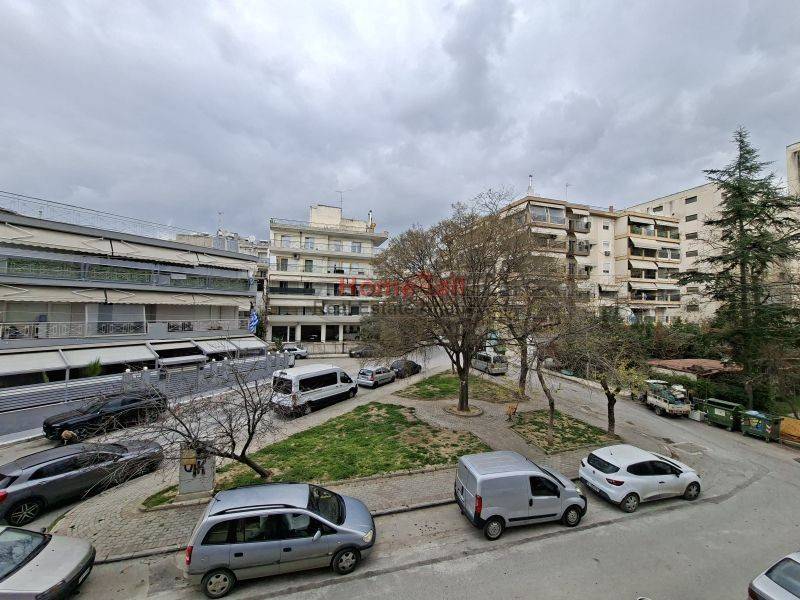 Θέα από μπαλκόνι