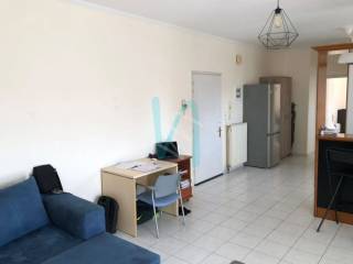 Ενιαίος χώρος κουζίνας - καθιστικού - τραπεζαρίας