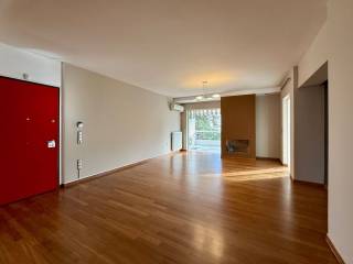 centre_residential_apartment_for_rent