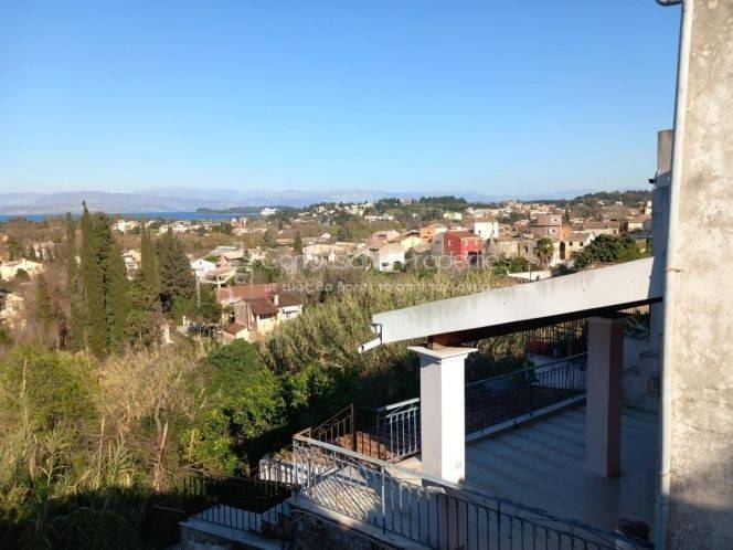 Θέα από μπαλκόνι