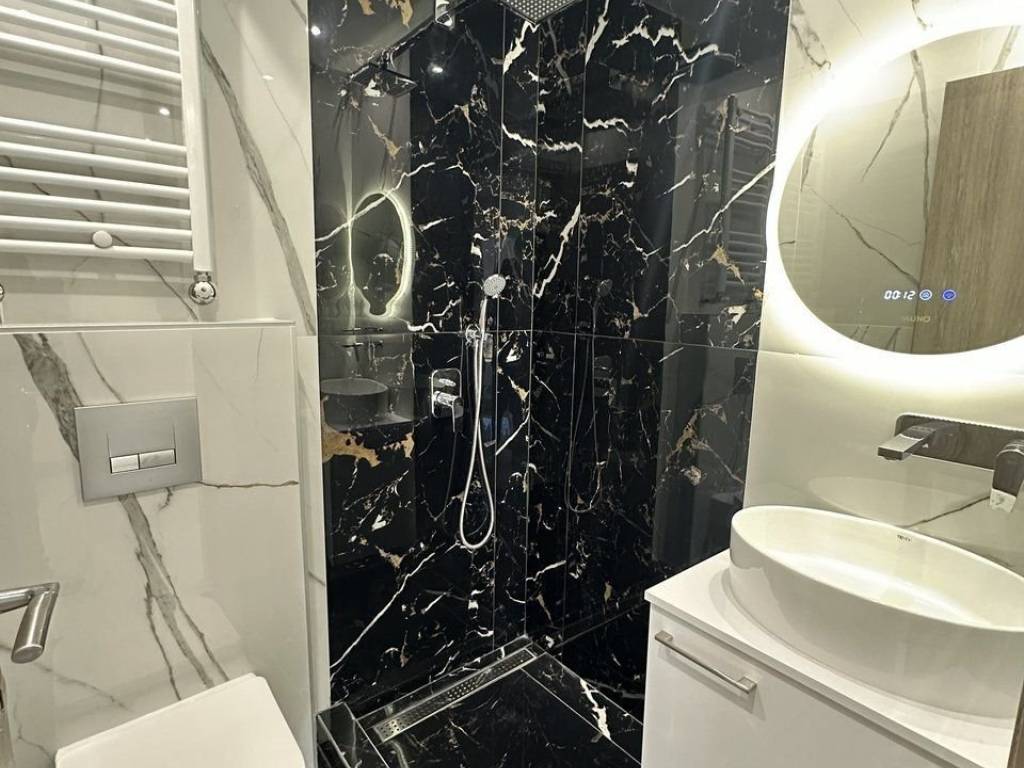 Forumland Real Estate, Mpanio