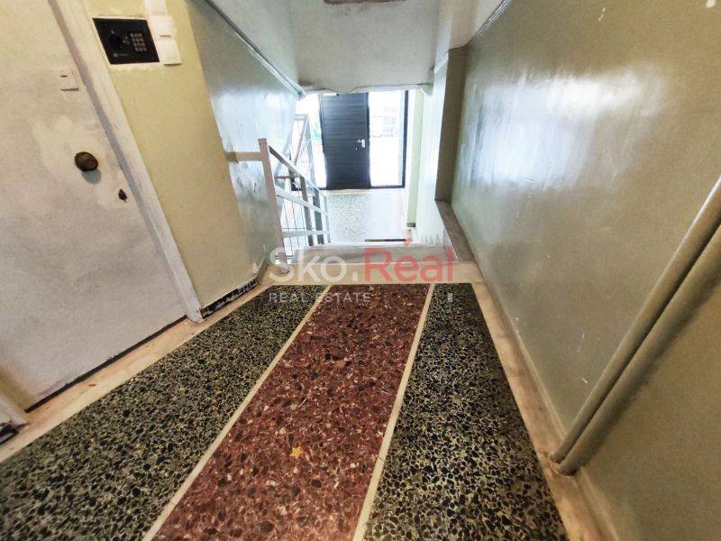 Είσοδος οικοδομής