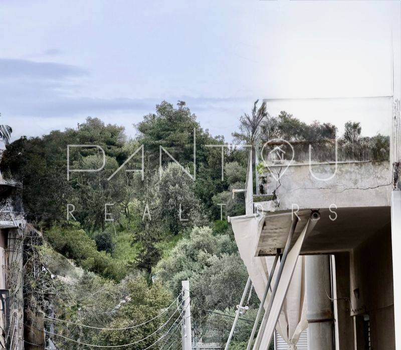 Θέα από μπαλκόνι