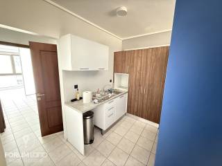 Forumland Real Estate, Esoterike opse