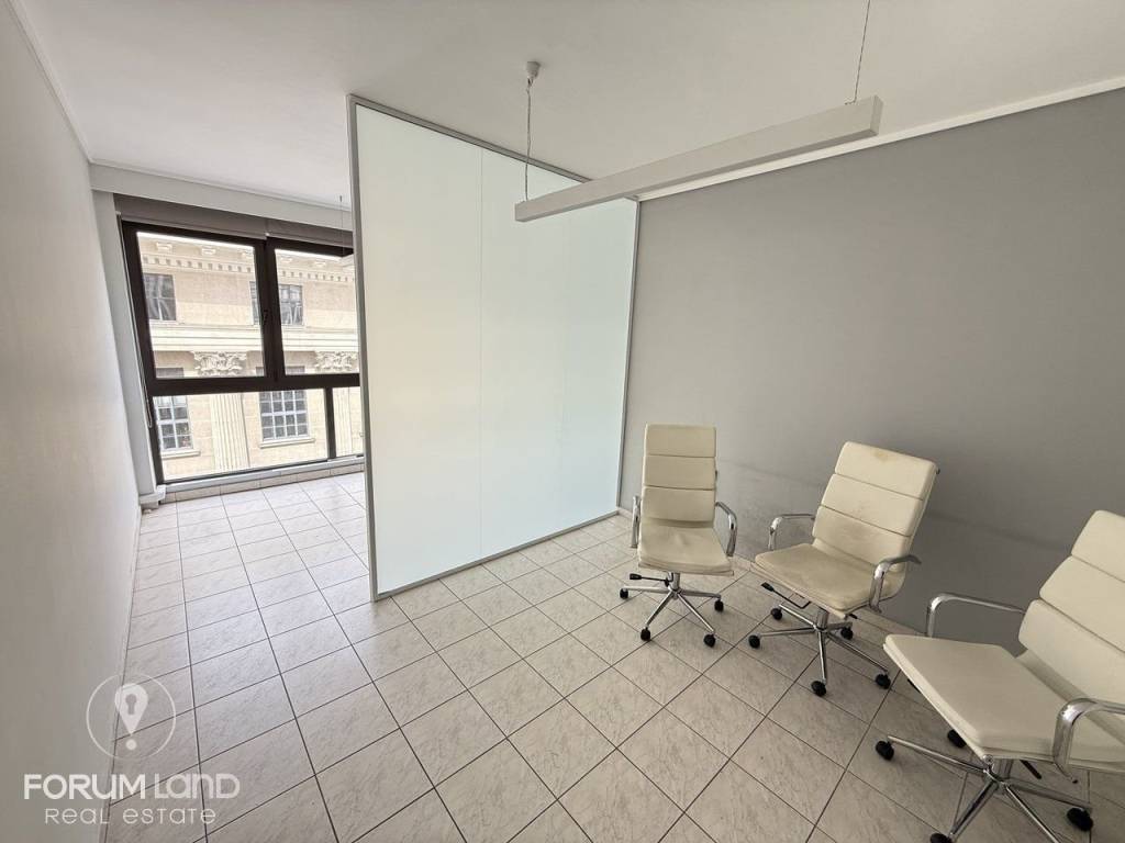 Forumland Real Estate, Esoterike opse