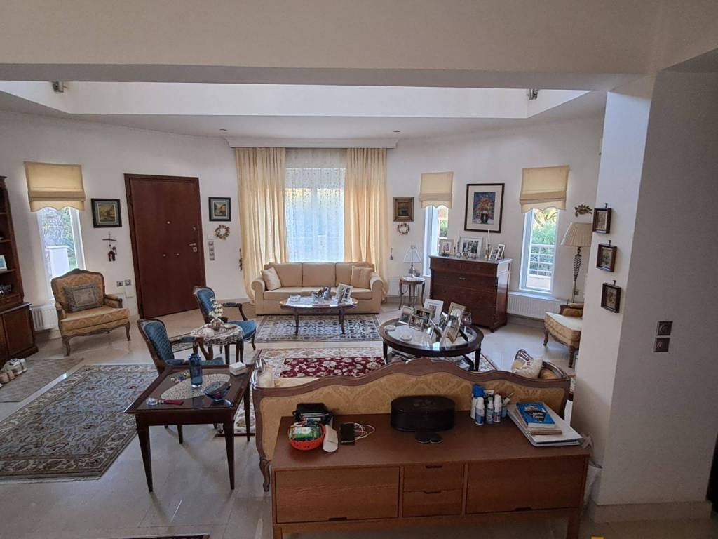 Εσωτερικοι χώροι