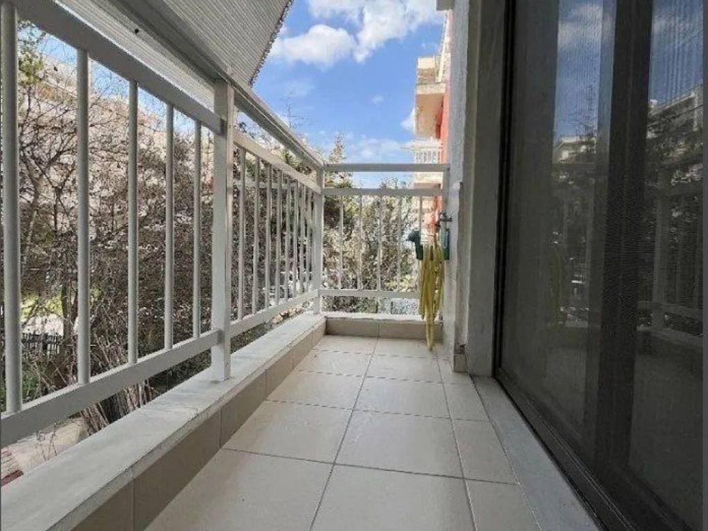 Forumland Real Estate, Βεράντες