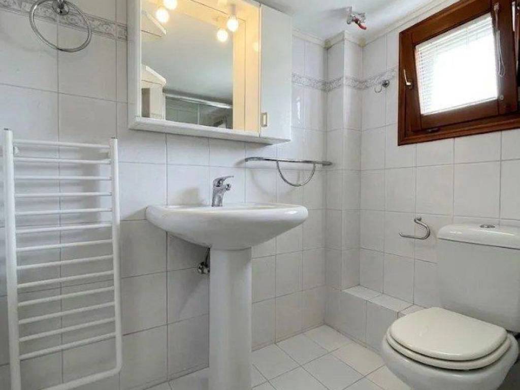 Forumland Real Estate, μπάνιο