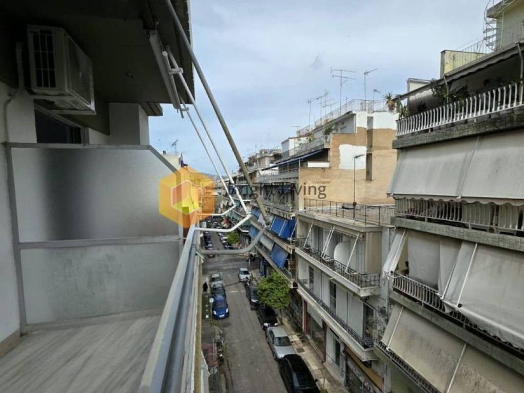 Θέα από μπαλκόνι