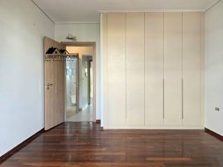 Me entoichismenes megales ntoylapes