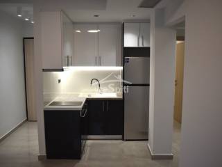 ΑΠΟΨΗ ΕΞΟΠΛΙΣΜΕΝΗΣ ΚΟΥΖΙΝΑΣ