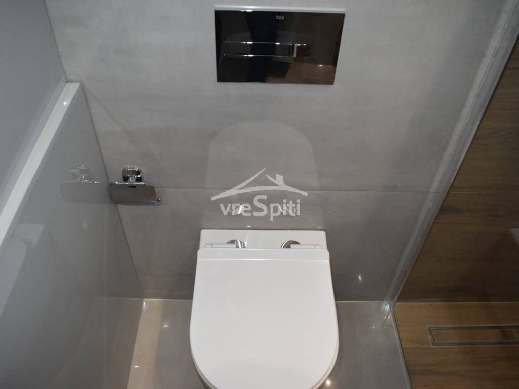 ΑΠΟΨΗ ΛΟΥΤΡΟΥ