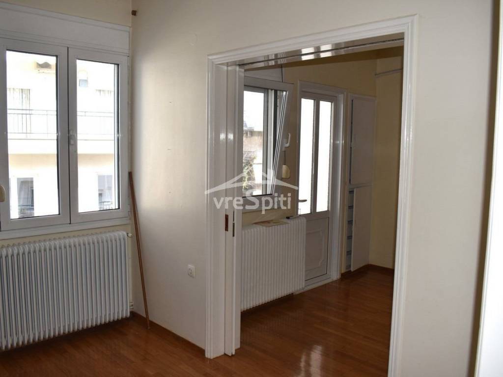 ΚΑΘΙΣΤΙΚΟ-ΤΡΑΠΕΖΑΡΙΑ