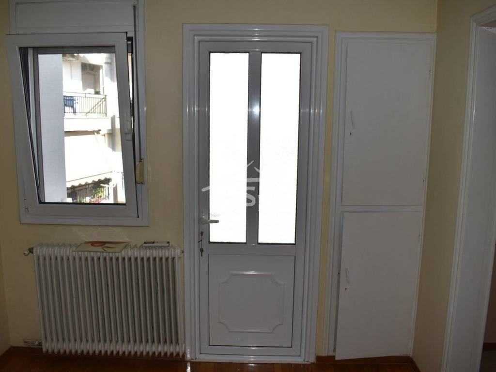 ΜΠΑΛΚΟΝΙ ΚΑΘΙΣΤΙΚΟΥ