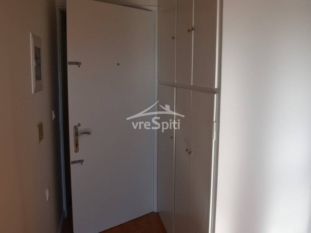 ΝΤΟΥΛΑΠΕΣ ΔΙΑΔΡΟΜΟΥ-ΕΙΣΟΔΟΣ