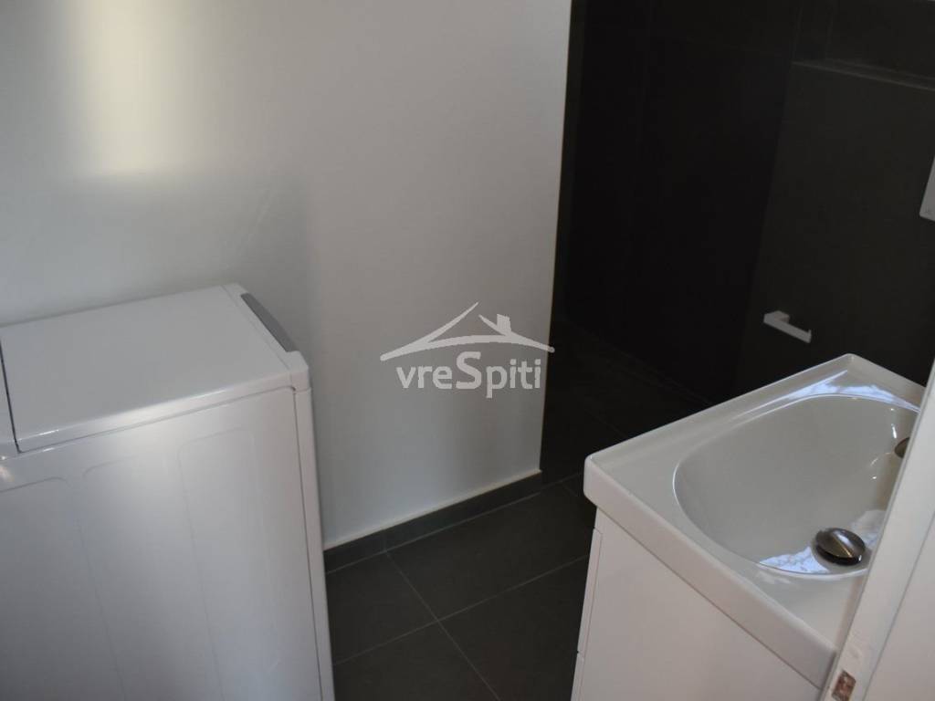 ΑΠΟΨΗ ΛΟΥΤΡΟΥ