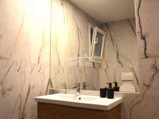 ΑΠΟΨΗ ΜΠΑΝΙΟΥ