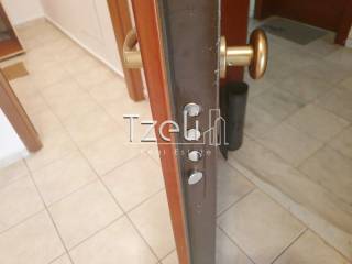 Πόρτα ασφαλείας