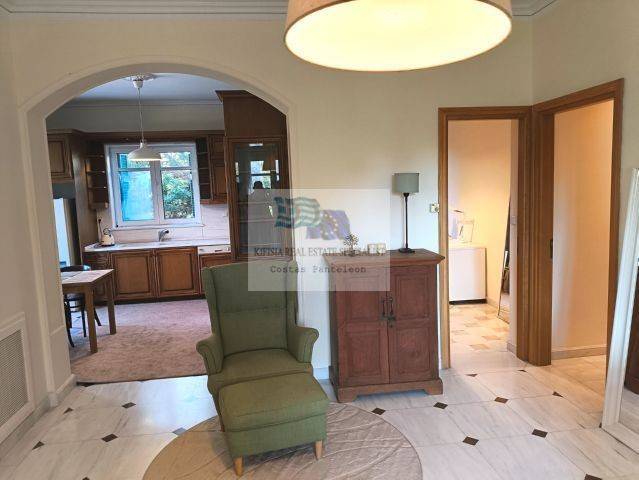 LIVING ROOM - KITCHEN