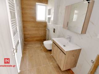 ΕΥΡΥΧΩΡΟ ΚΑΙ ΛΕΙΤΟΥΡΓΙΚΟ ΛΟΥΤΡΟ