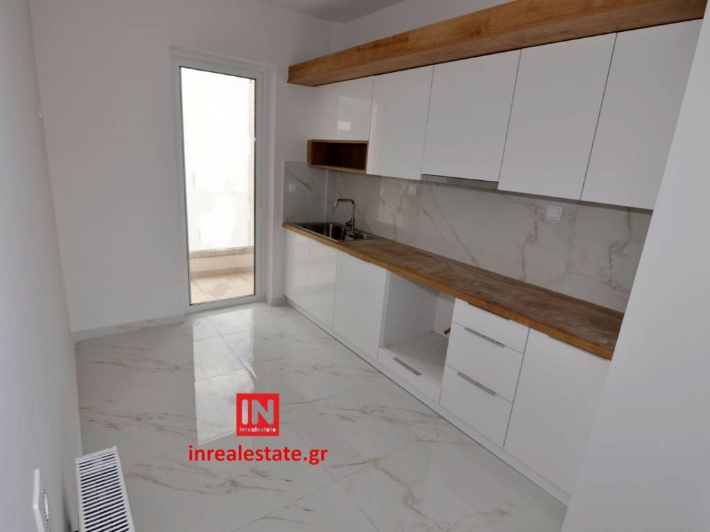 ΜΕΓΑΛΗ ΚΟΥΖΙΝΑ