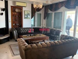 ΣΑΛΟΚΟΥΖΙΝΑ