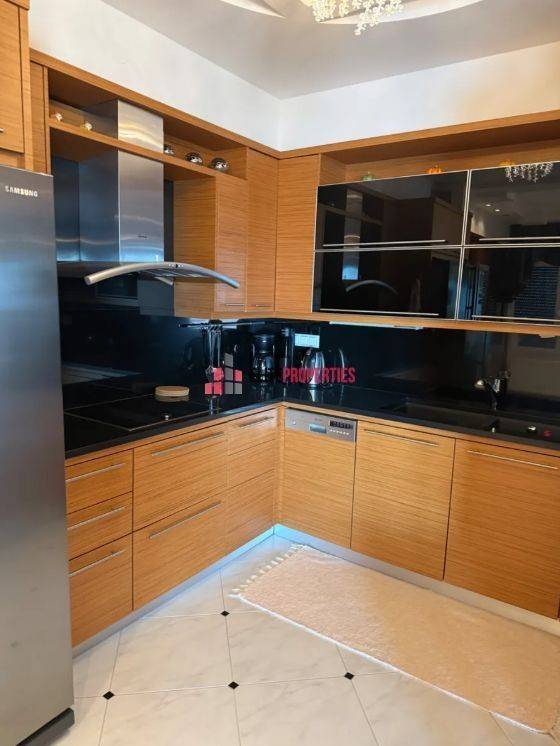 ΣΑΛΟΚΟΥΖΙΝΑ