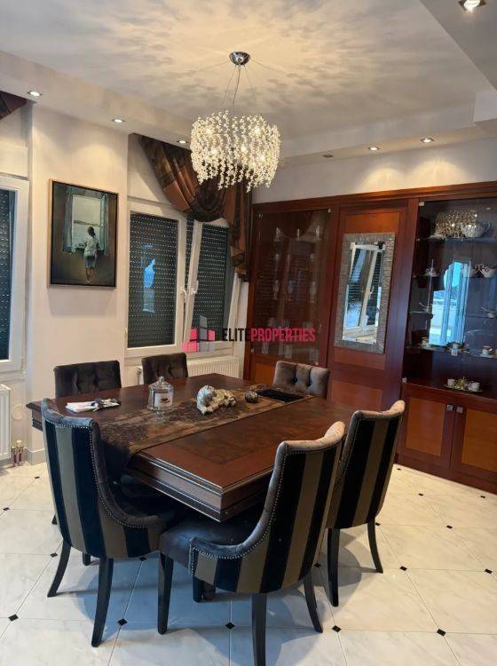 ΣΑΛΟΚΟΥΖΙΝΑ