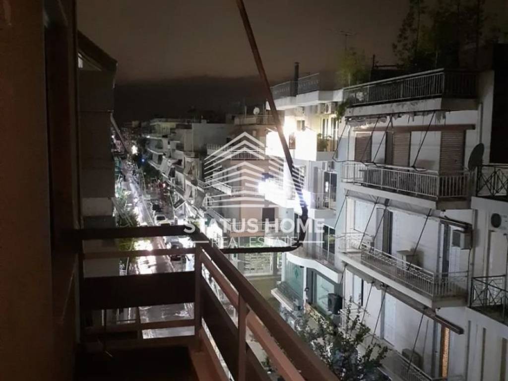 Θέα από μπαλκόνι