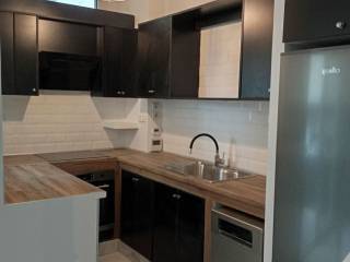 Κουζίνα με όλες τις ηλεκτρικές συσκευές φ.1