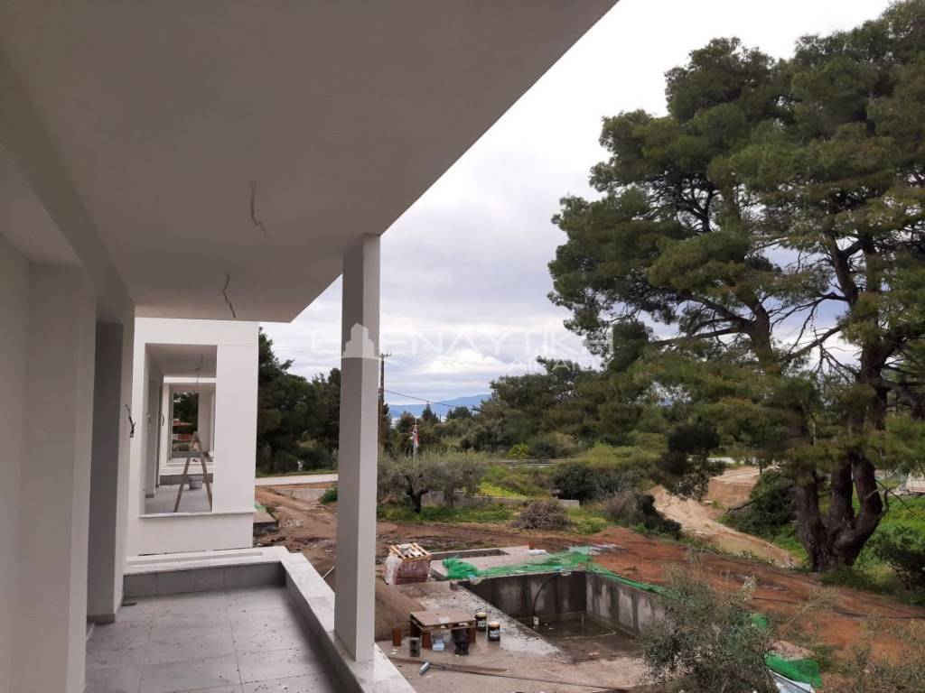 Θέα από μπαλκόνι