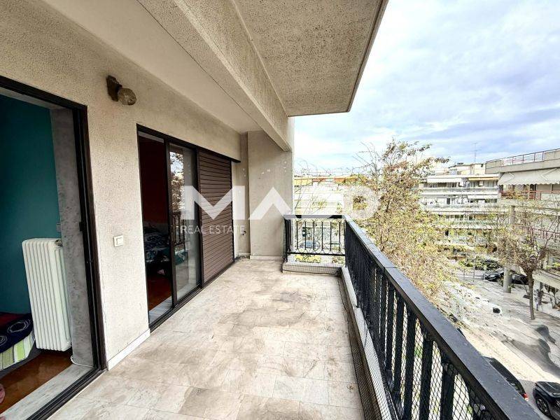 Θέα από μπαλκόνι