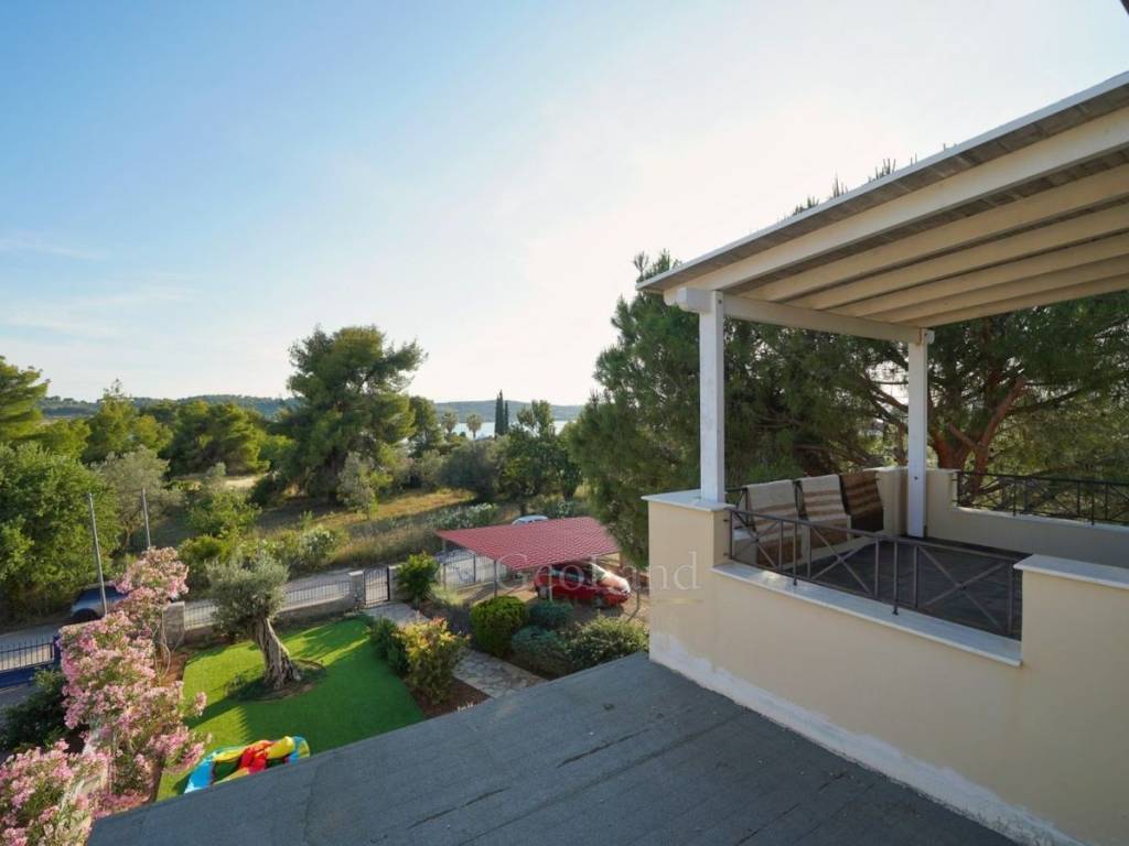 Θέα από μπαλκόνι