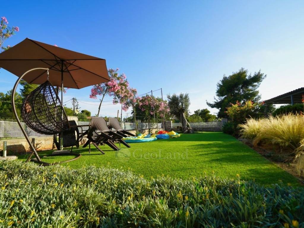 Θέα από μπαλκόνι