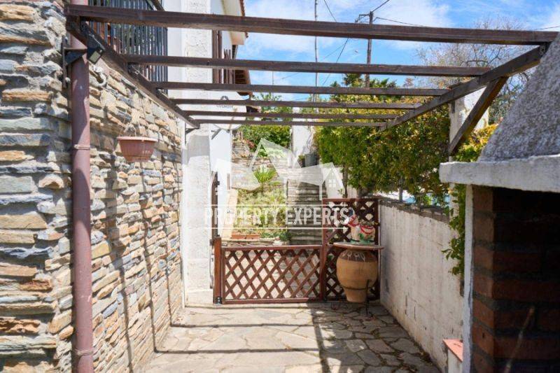 Θέα από μπαλκόνι