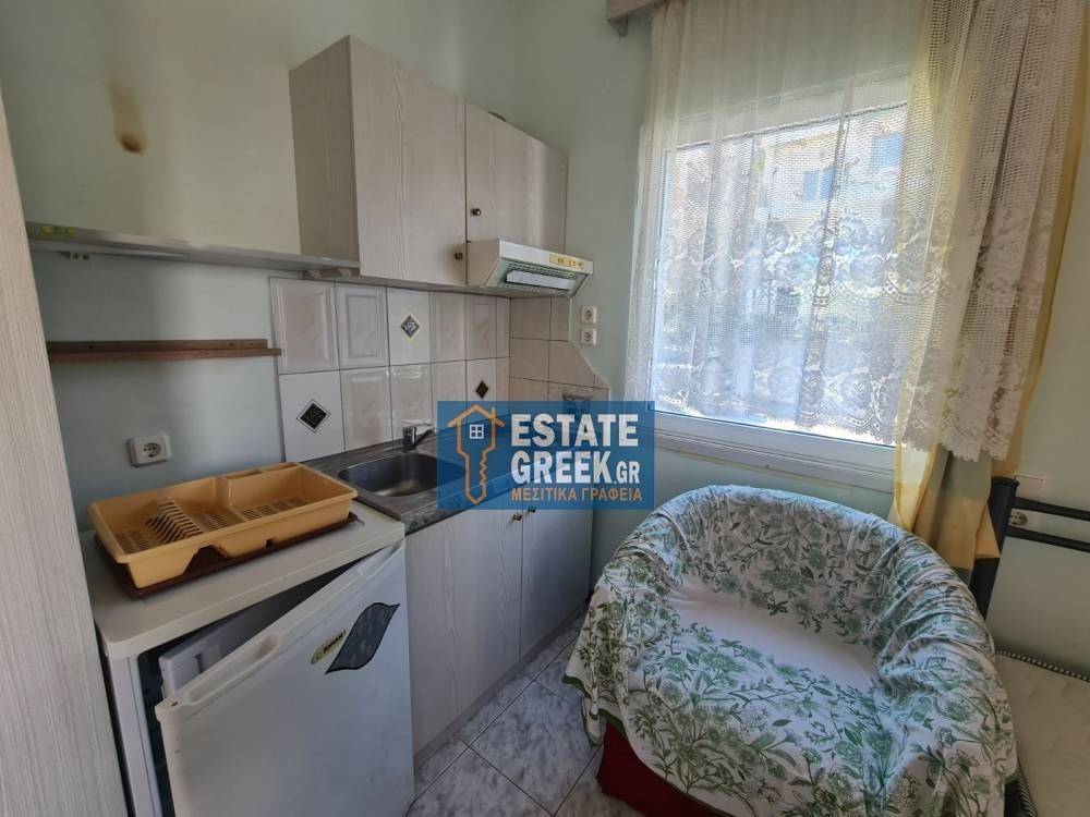 Ενοικιάζεται γωνιακή Γκαρσονιέρα 50τ.μ.