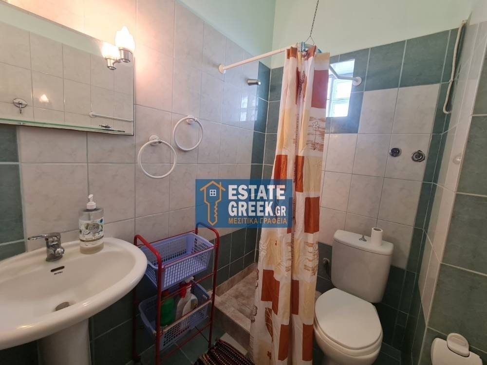 Ενοικιάζεται γωνιακή Γκαρσονιέρα 50τ.μ.