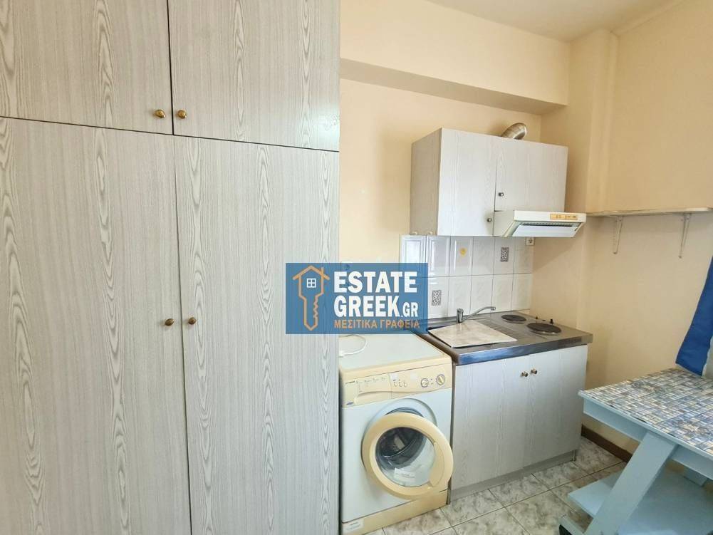 Ενοικιάζεται γωνιακή Γκαρσονιέρα 50τ.μ.