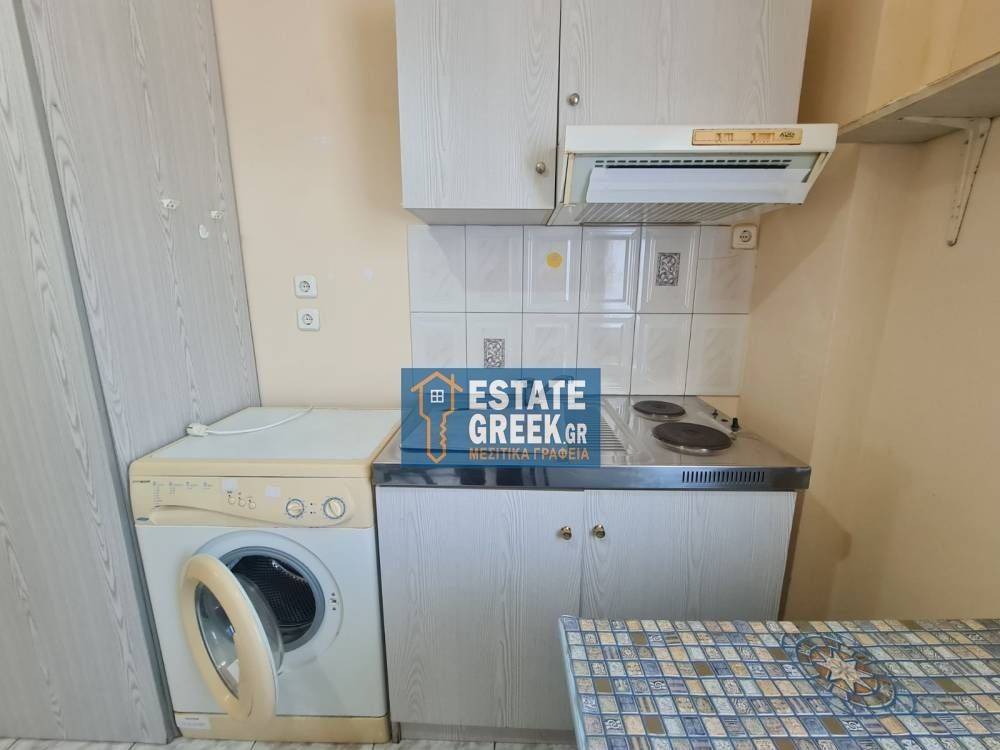 Ενοικιάζεται γωνιακή Γκαρσονιέρα 50τ.μ.