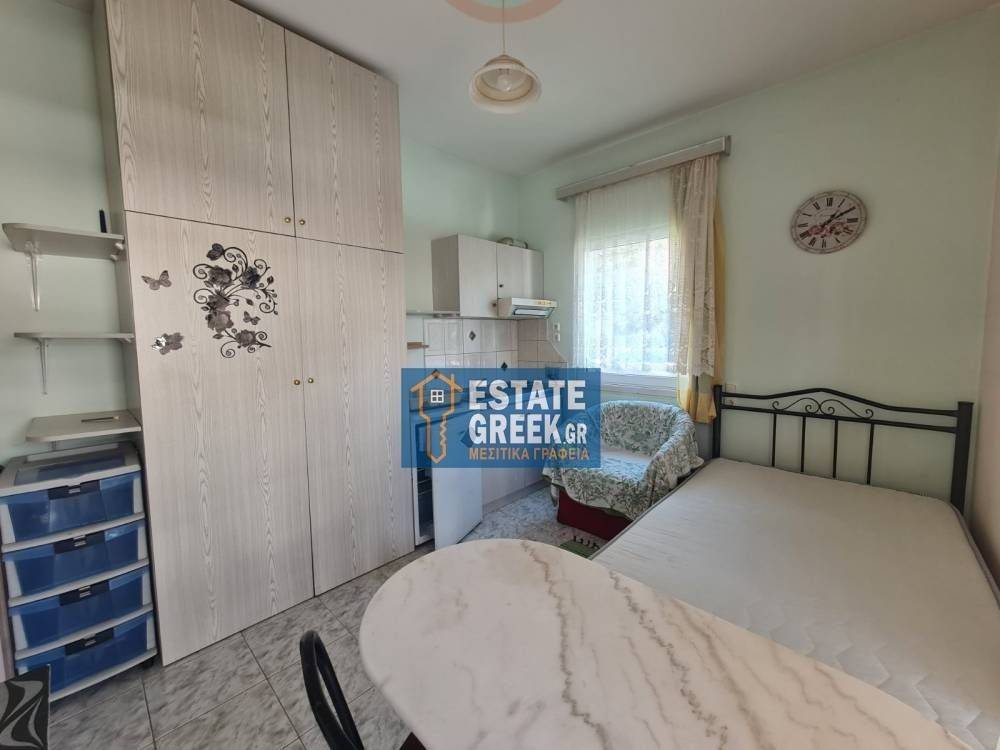 Ενοικιάζεται γωνιακή Γκαρσονιέρα 50τ.μ.