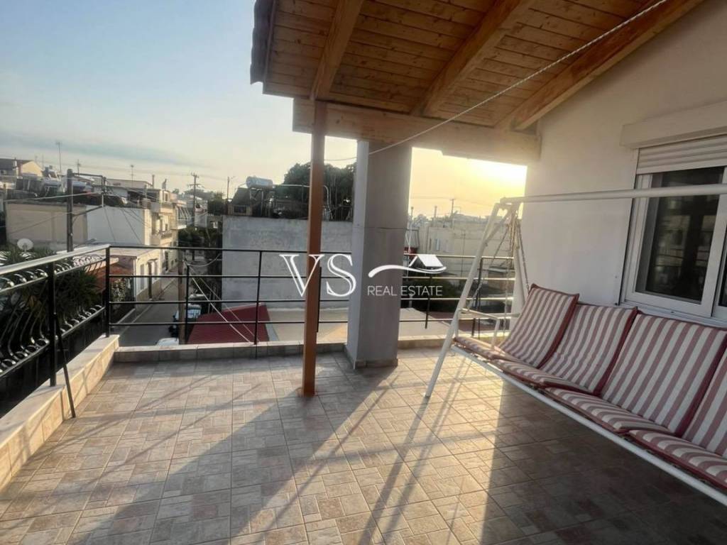 Θέα απο μπαλκόνι