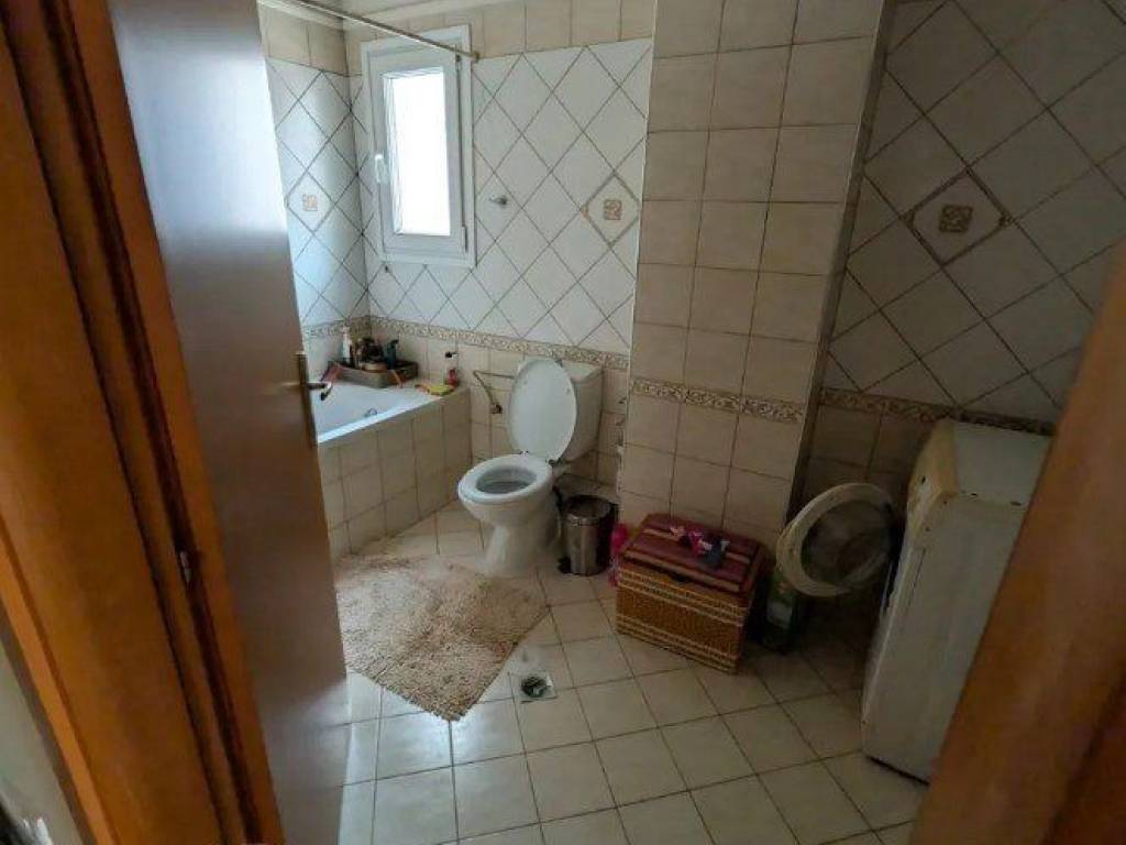 Forumland Real Estate, Μπάνιο με μπανιέρα