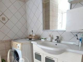 Forumland Real Estate, Μπάνιο