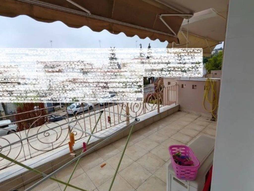 Forumland Real Estate, Βεράντες