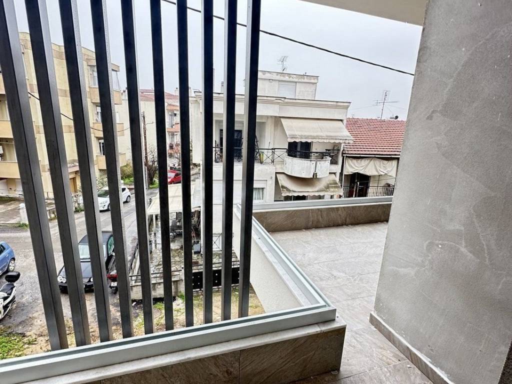 Forumland Real Estate, Μπαλκόνι